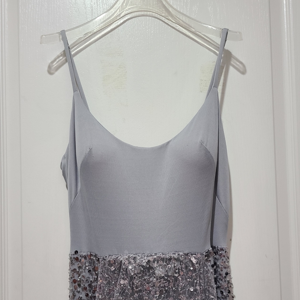 Nicole Batki Cape Top Siver Sequin Formal Maxi Gown Sz 10 NWT - Picture 9 of 14